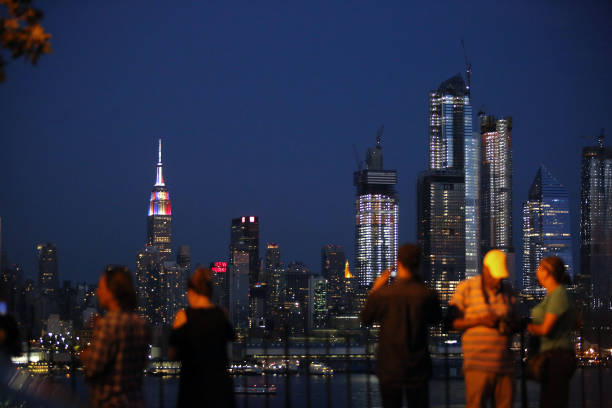 在全国青年 在全国青年