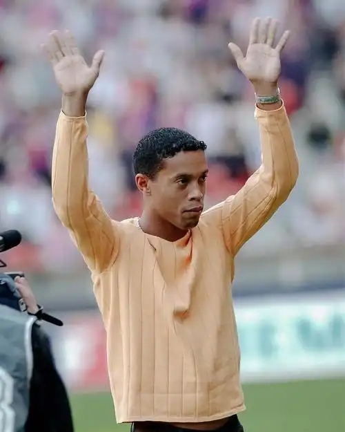 迎来了一个 迎来了一个