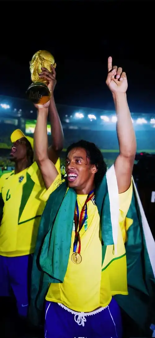 上表现尤为 上表现尤为