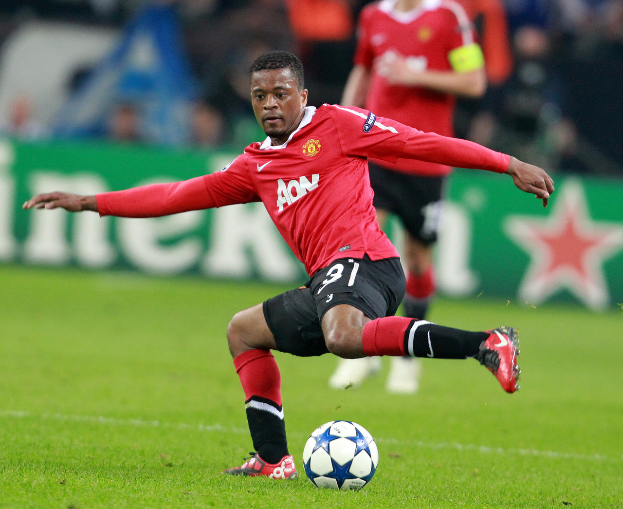 深挖背后的 深挖背后的